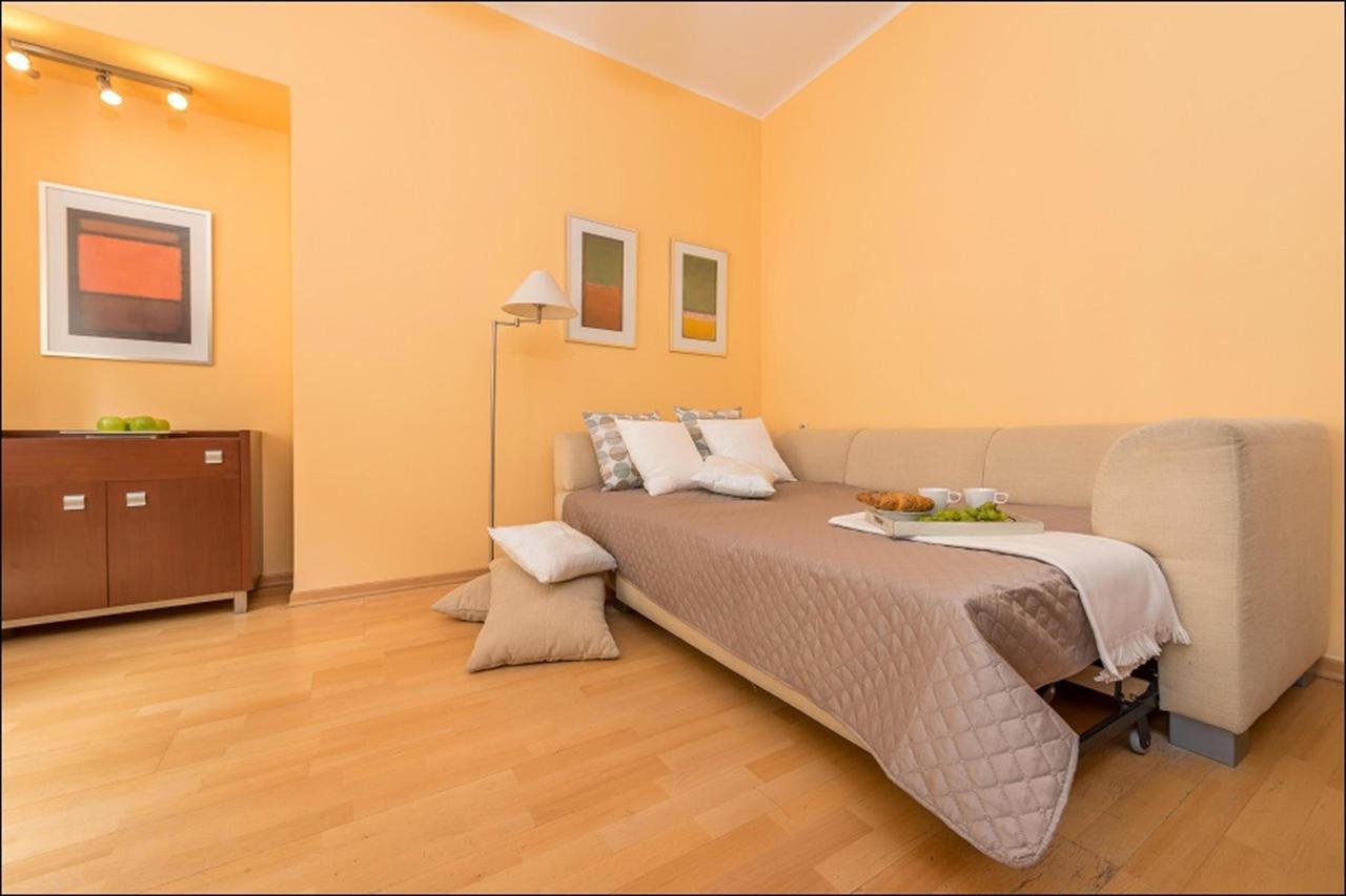 P&O Apartments Piwna Варшава Экстерьер фото